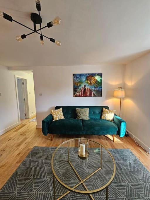 Comfortable Two Bedroom Flat Okręg wyborczy Hove Zewnętrze zdjęcie