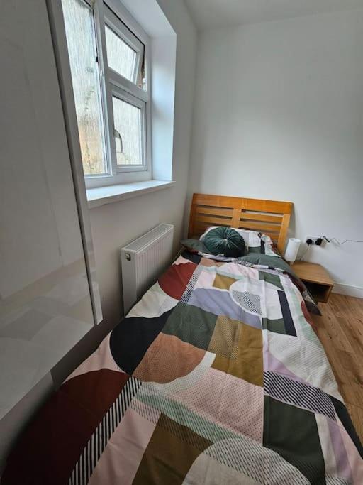 Comfortable Two Bedroom Flat Okręg wyborczy Hove Zewnętrze zdjęcie