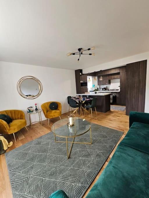 Comfortable Two Bedroom Flat Okręg wyborczy Hove Zewnętrze zdjęcie